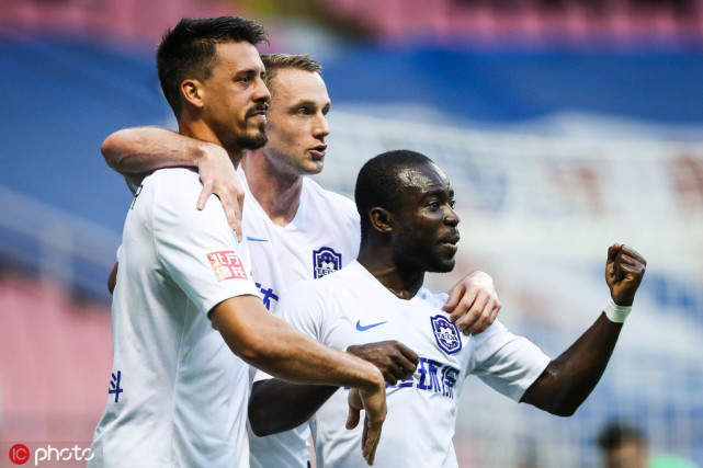 天津泰达客场负于青岛黄海,遭遇失败 天津泰达客场负于青岛黄海,遭遇失败